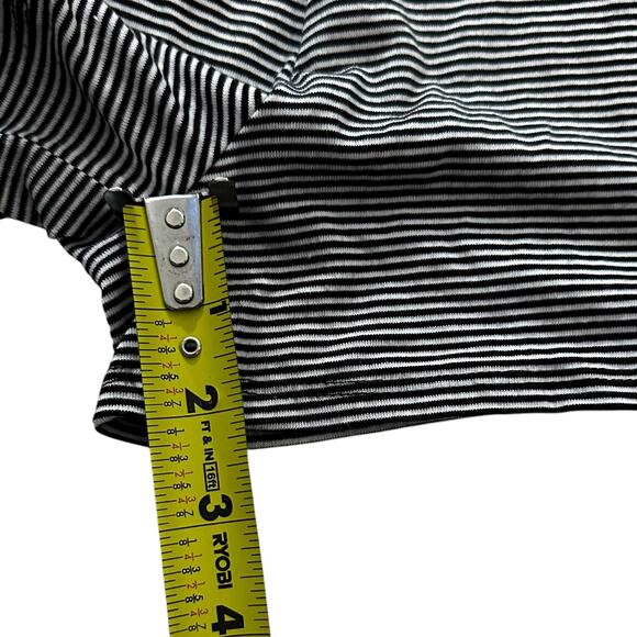 Rolla Coster Black/White Stripe Elastic Waist Romper Women's Size Medium 23-11-2 - Picture 7 of 7